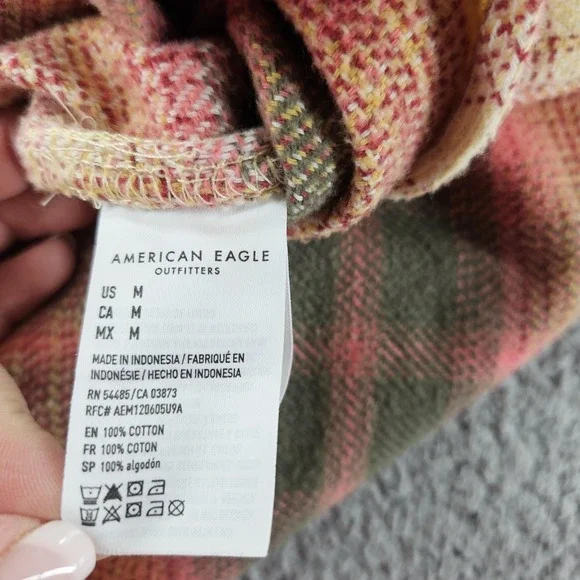 American Eagle Outfitters Shirt Mens Medium‎ Gray Beige Plaid Flannel Button Up - Picture 8 of 16